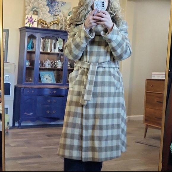 Vintage Diamond's Long Wool-Blend Oatmeal Plaid Open Front Belted Size: M - Picture 2 of 11